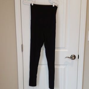 Motherhood Maternity leggings